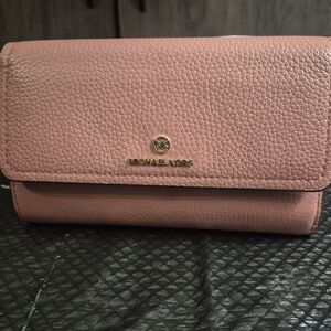 Michael Kors Rose Leather Wallet